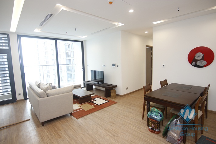 Four bedroom apartment for rent in Vinhome Metropolis, Ha Noi